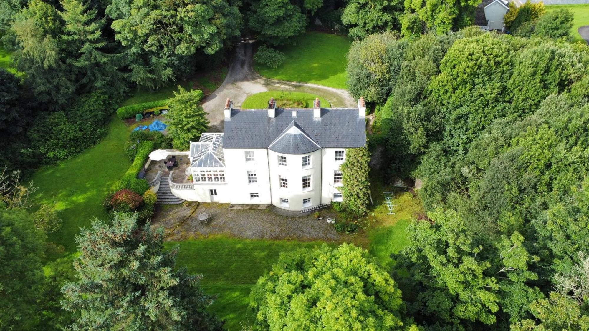Larchmount House B&B Londonderry Bagian luar foto
