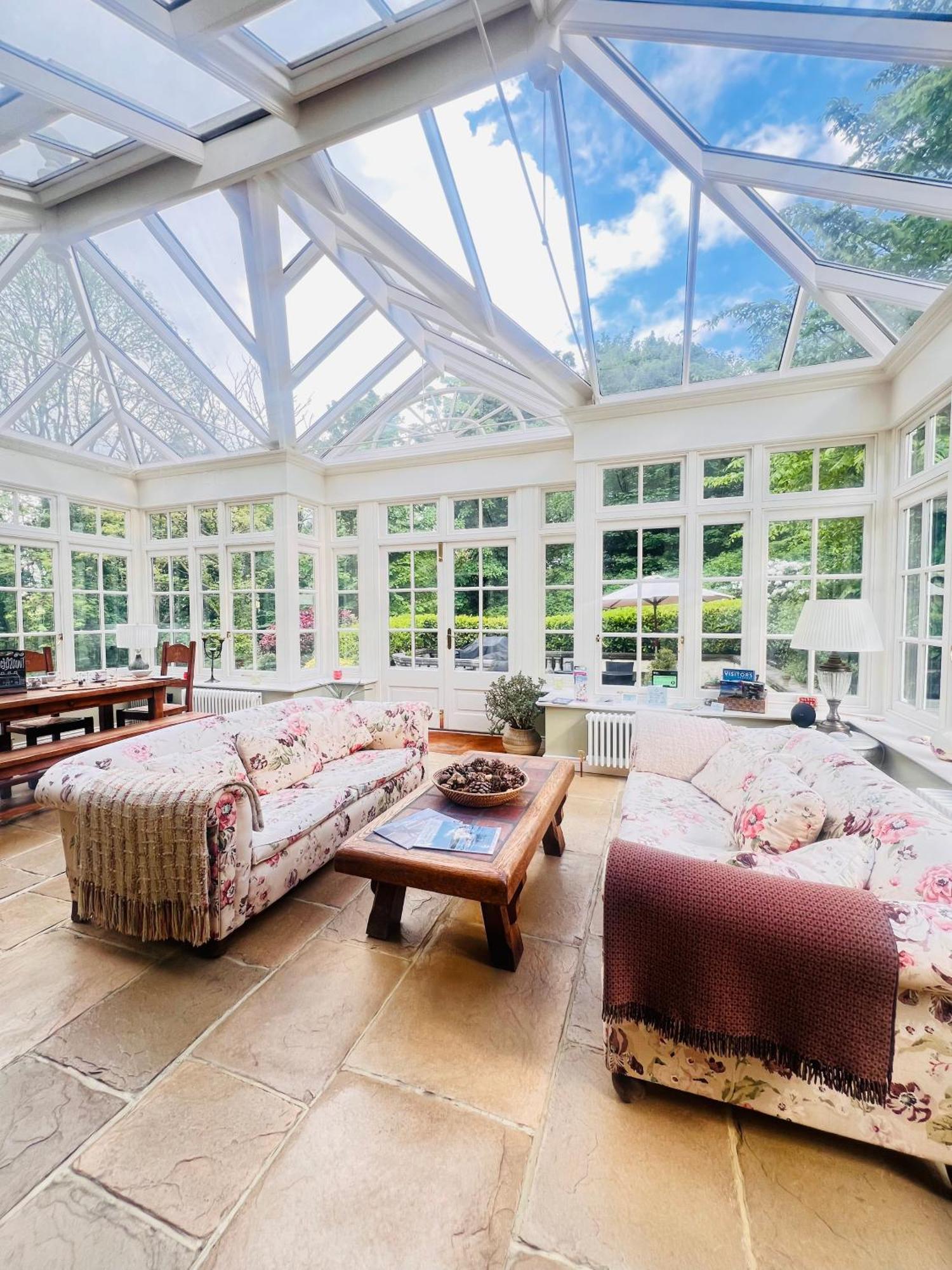 Larchmount House B&B Londonderry Bagian luar foto