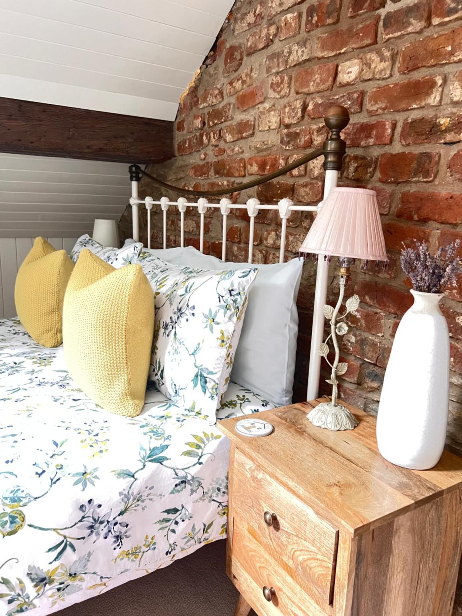 Larchmount House B&B Londonderry Bagian luar foto