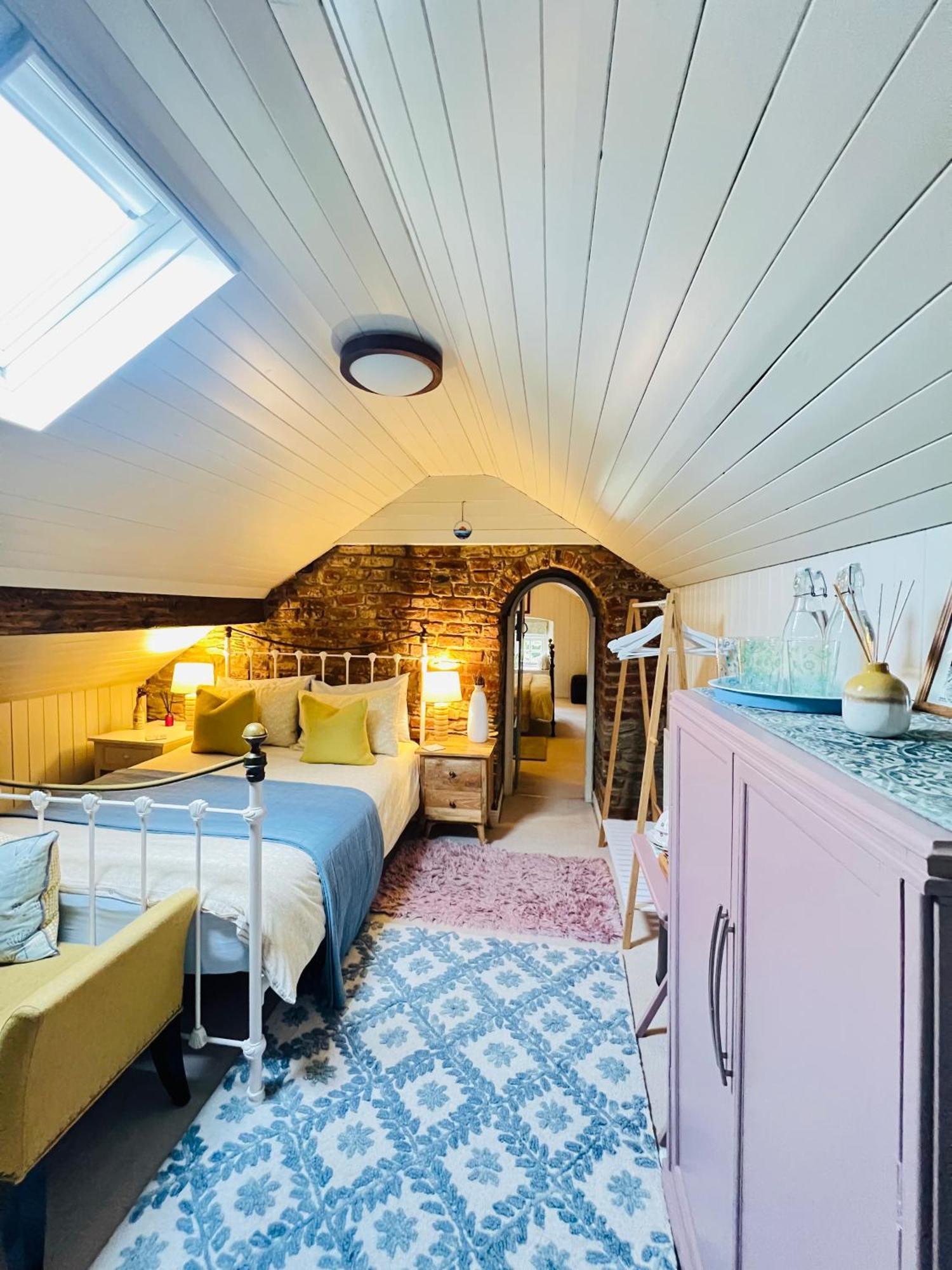 Larchmount House B&B Londonderry Bagian luar foto