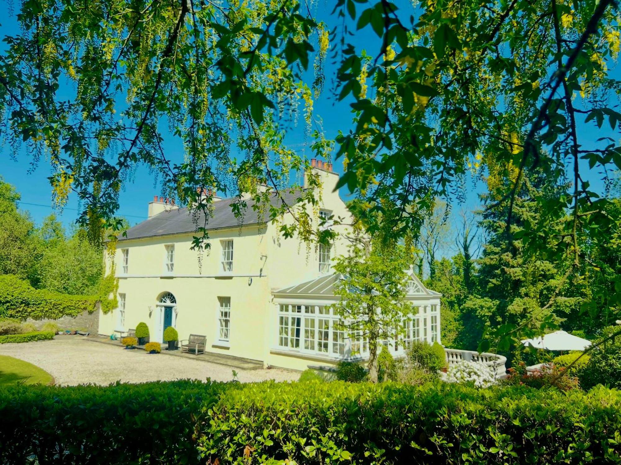 Larchmount House B&B Londonderry Bagian luar foto